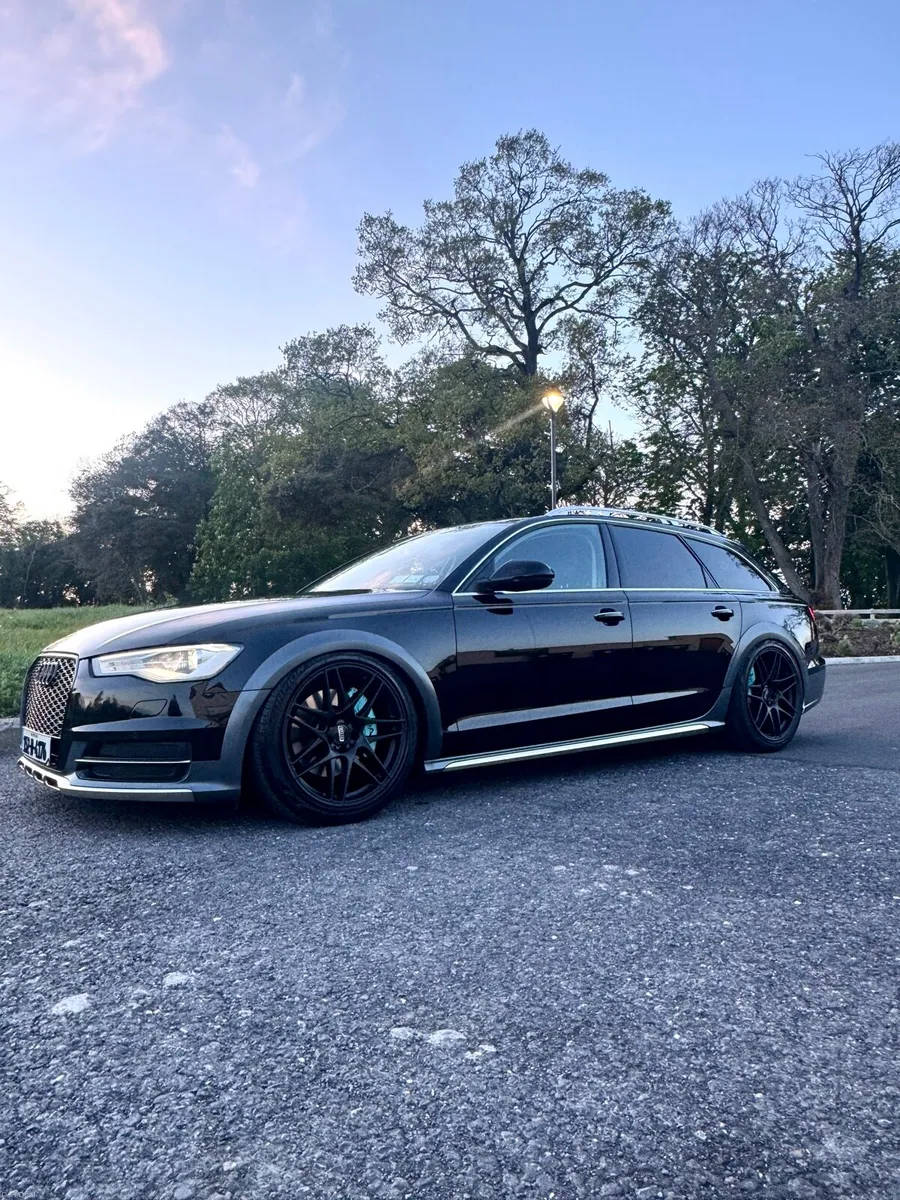 Audi a6 Allroad - Image 2