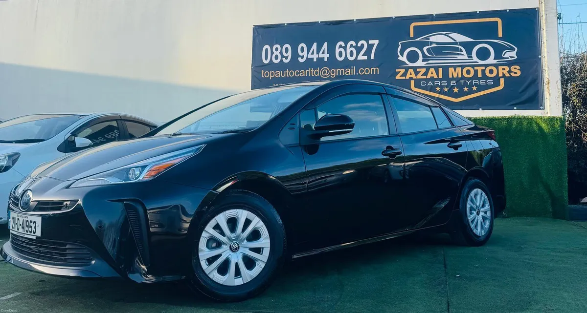 Toyota prius - Image 3