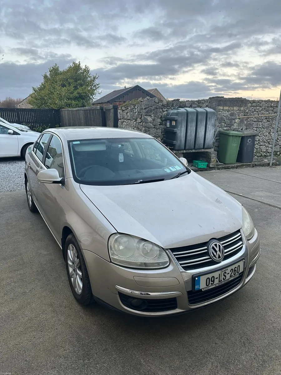 Volkswagen Jetta - Image 1