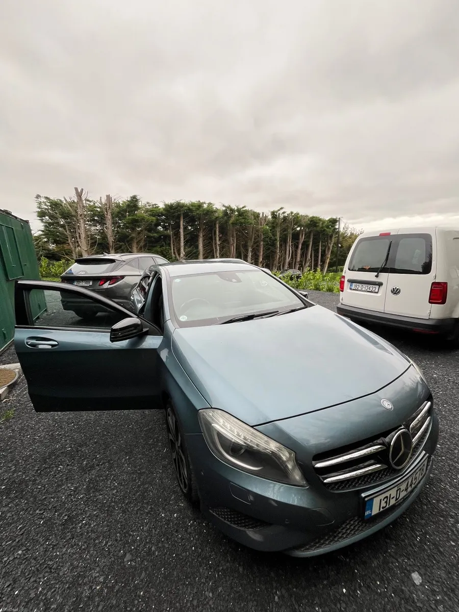 Mercedes Benz A180 1.6L | AUTO | ULTRA LOW MILES - Image 3