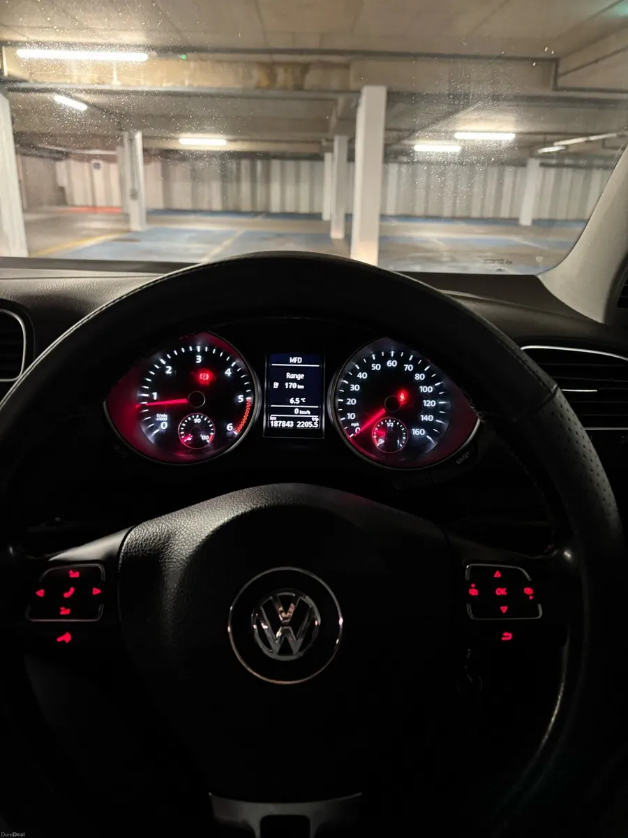 VW GOLF 1.6 TDI LOW KM -NCT & TAX- - Image 4