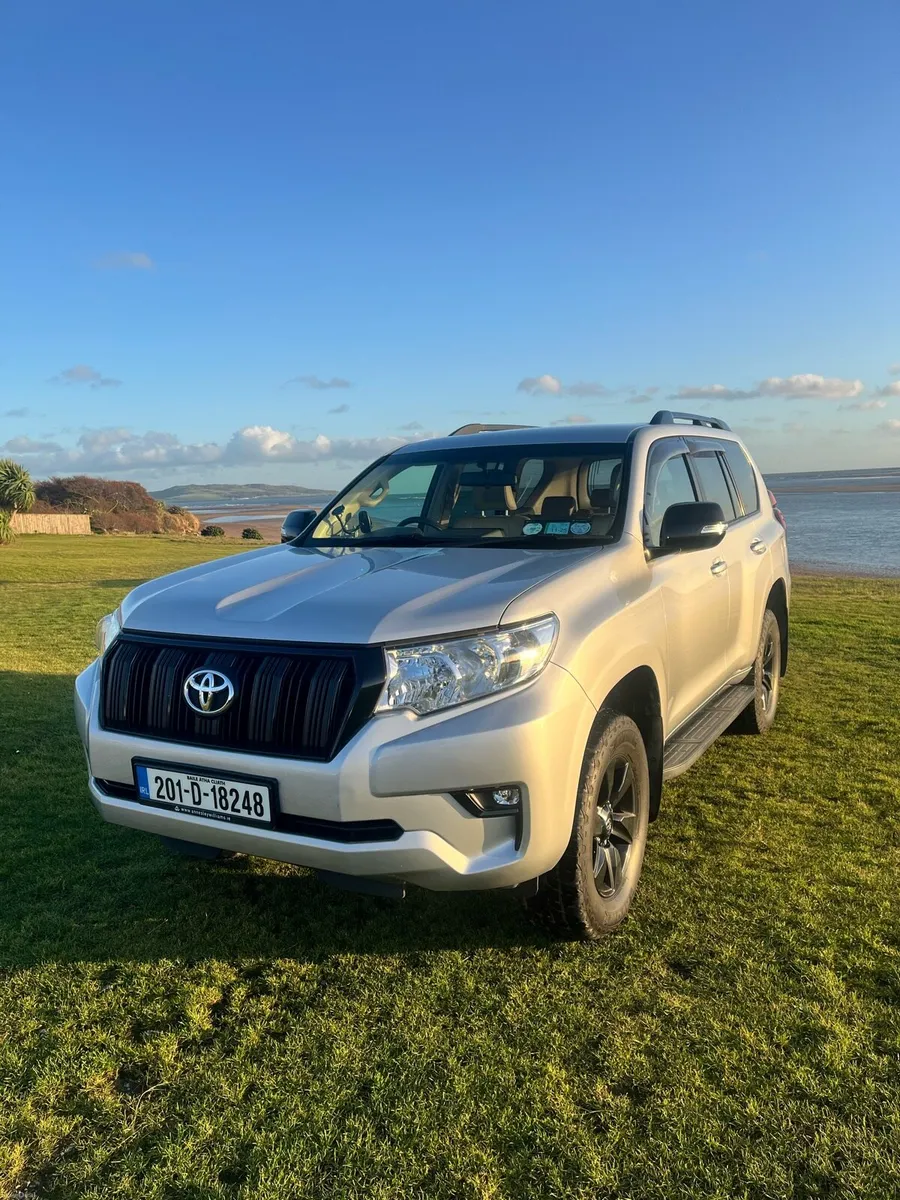 toyota landcruiser - Image 4