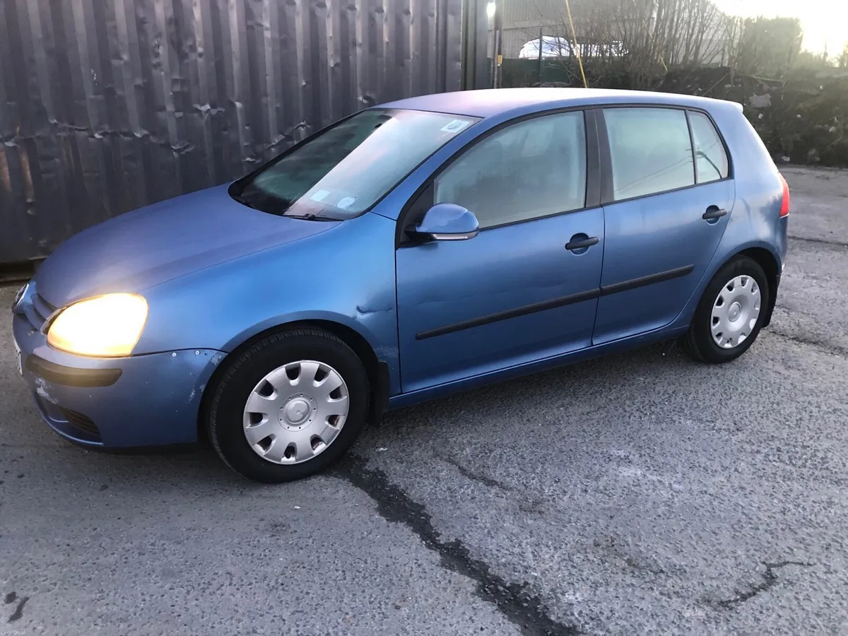 VW GOLF 1.4 PETROL CAR BRIVES LIKE NEW - Image 4