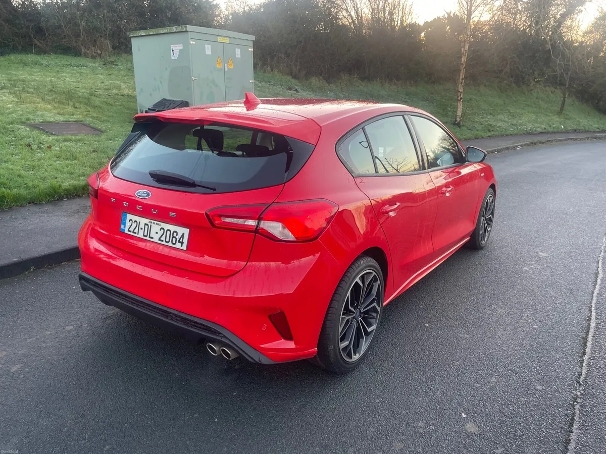 221 Ford focus 1.0 eco boost - Image 4