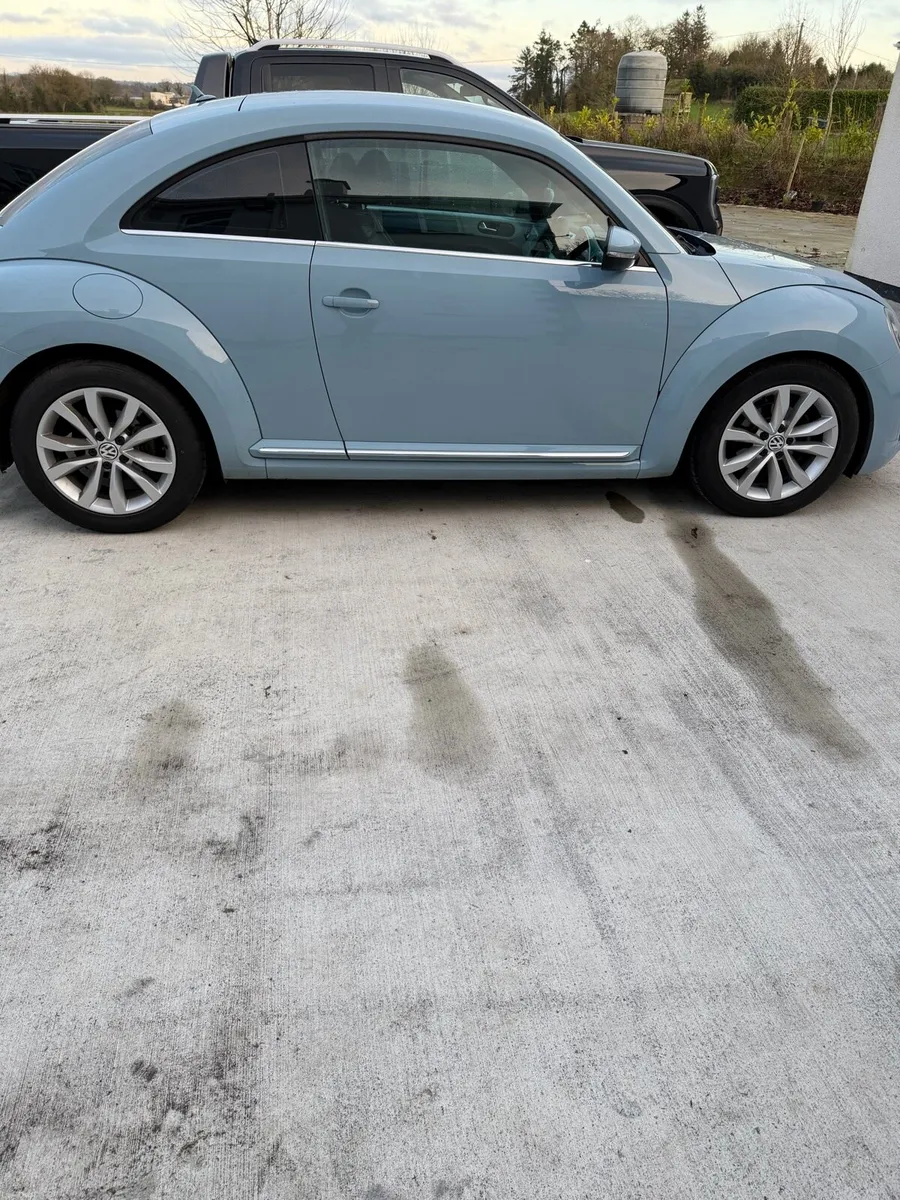 2013 VW Automatic Beetle, SPORT LINE 1.2 Petrol - Image 3