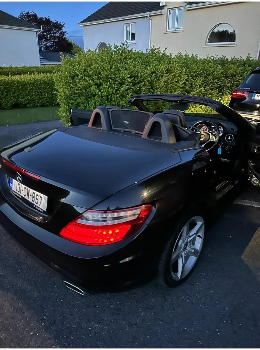 Mercedes-Benz SLK 2013 - Image 2
