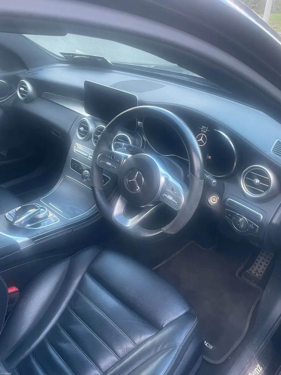 Mercedes-Benz C-Class 2020 - Image 4