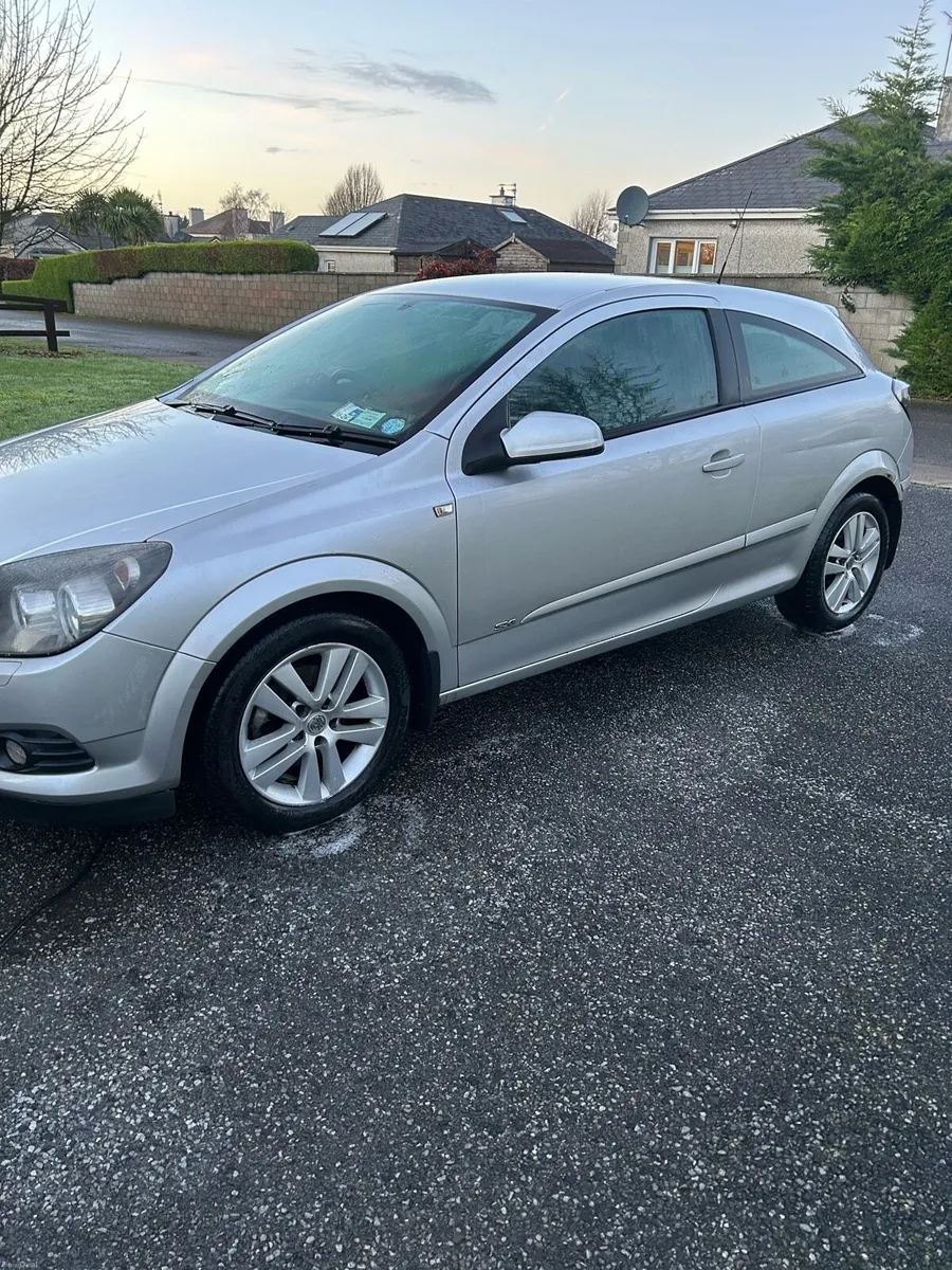 Vauxhall Astra SXI 2007 NCT 09/26 Tax 08/26 - Image 2