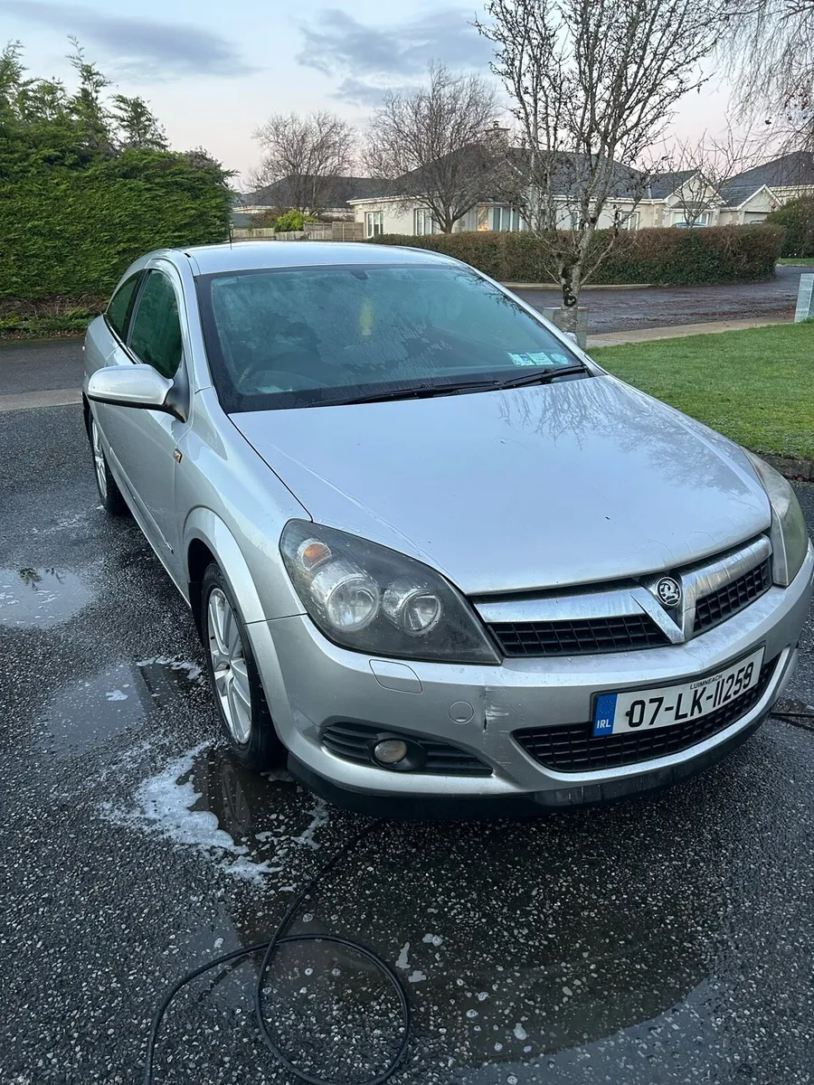 Vauxhall Astra SXI 2007 NCT 09/26 Tax 08/26 - Image 1
