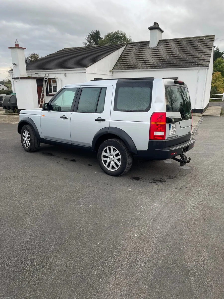 Land Rover Discovery - Image 3