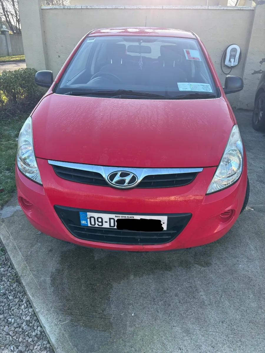 Hyundai i20 2009 - Image 1