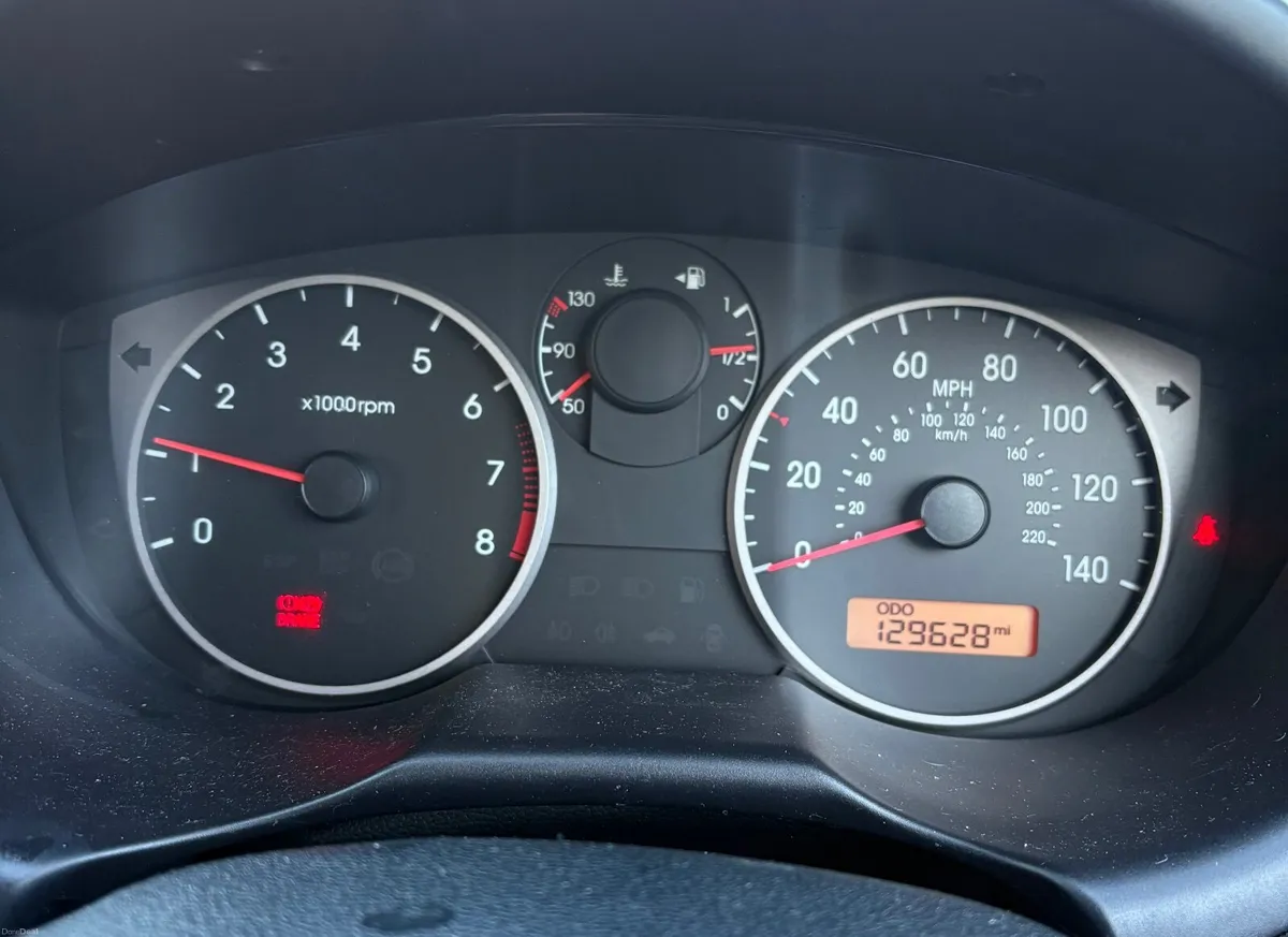 Hyundai i20 2009 - Image 2