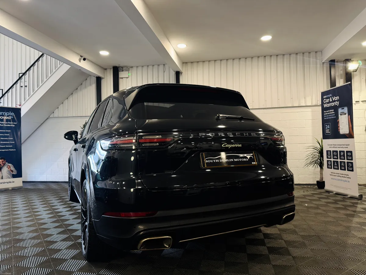 Porsche Cayenne-EHybrid-Night Pack/462bhp-Pan Roof - Image 6