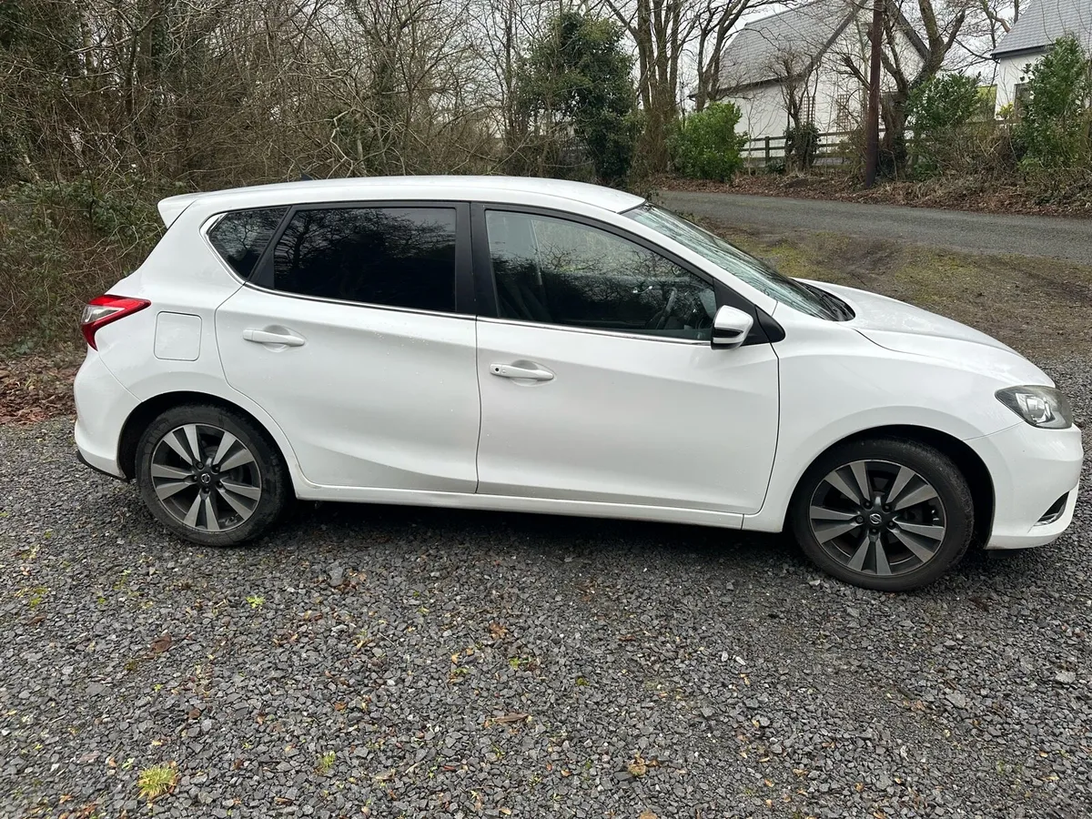 2015 Nissan Pulsar - Image 4
