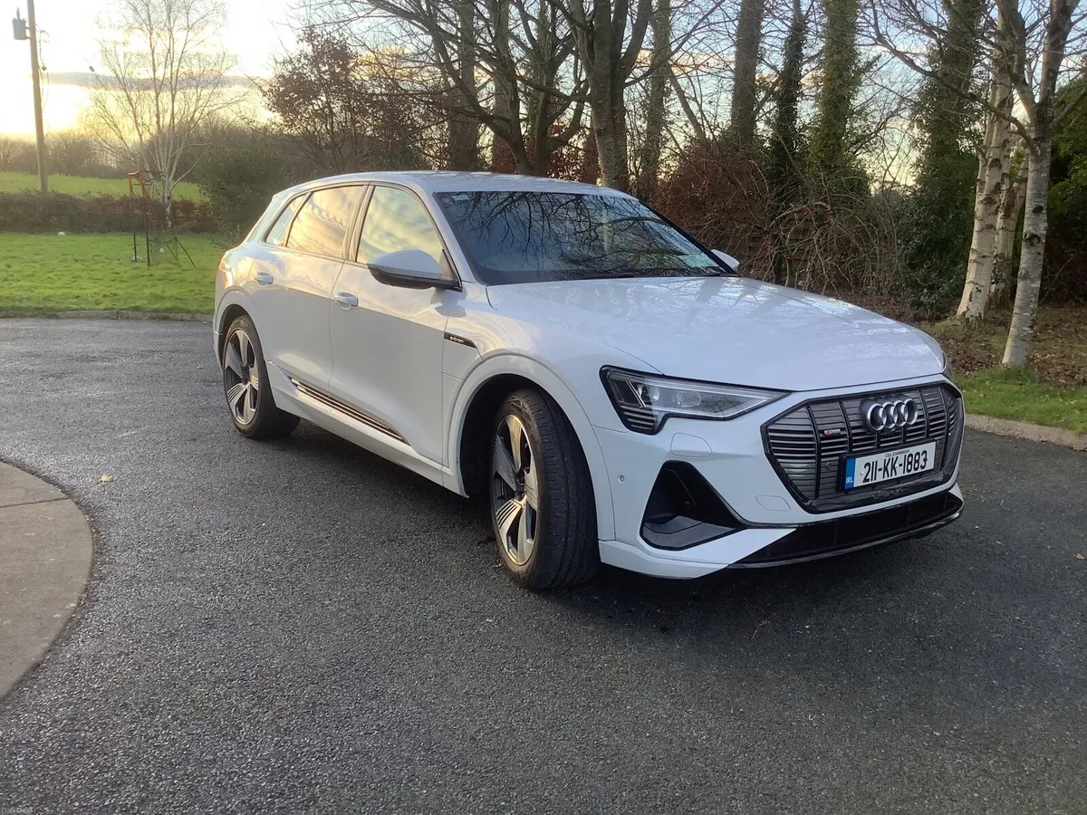 Audi e-tron 2021 - Image 1