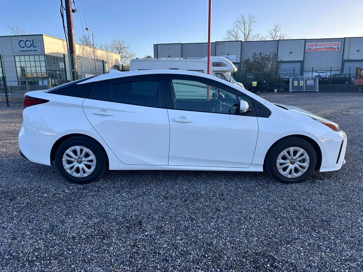 Toyota Prius 2022 Hybrid Finance available - Image 3