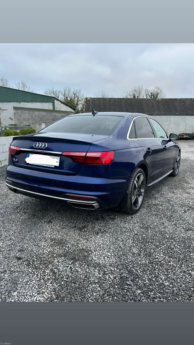 AUDI A4 LIMOUSINE 35 TDI 163BHP AUTO - Image 3