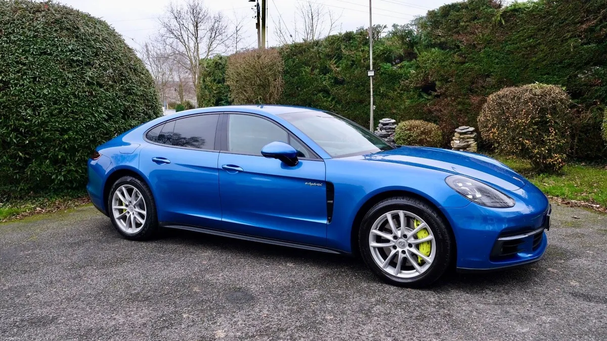 2018 Porsche Panamera 4 E-Hybrid - Image 1