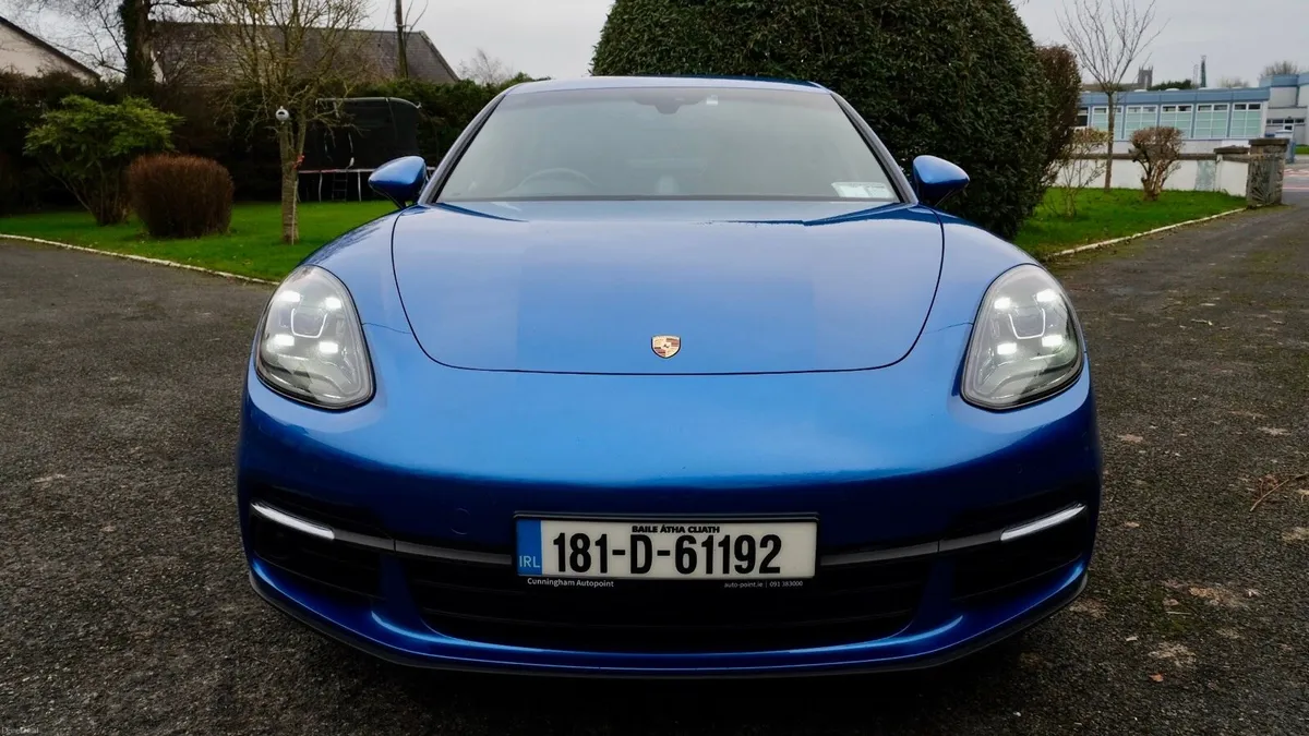 2018 Porsche Panamera 4 E-Hybrid - Image 2