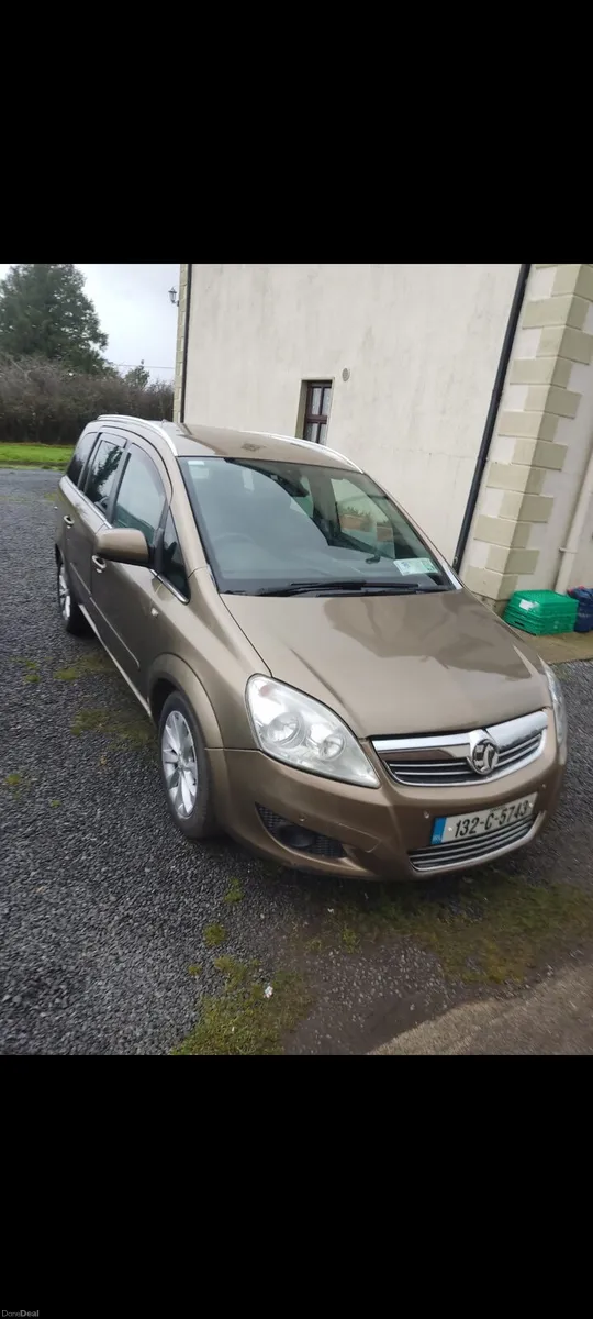 ZAFIRA B  Low milege long nct - Image 1