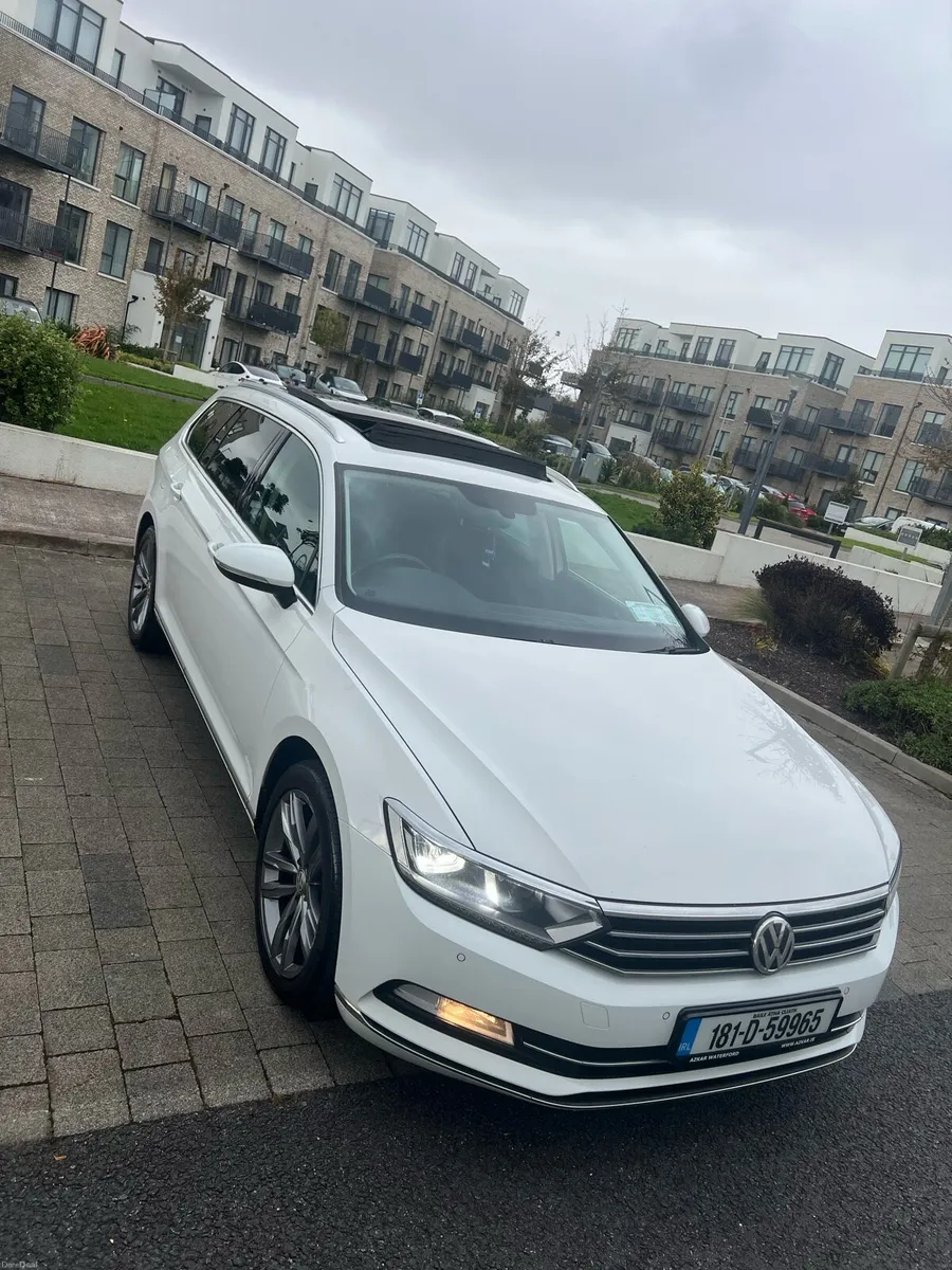 VOLKSWAGEN PASSAT ESTATE GT SPEC AUTOMATIC - Image 1