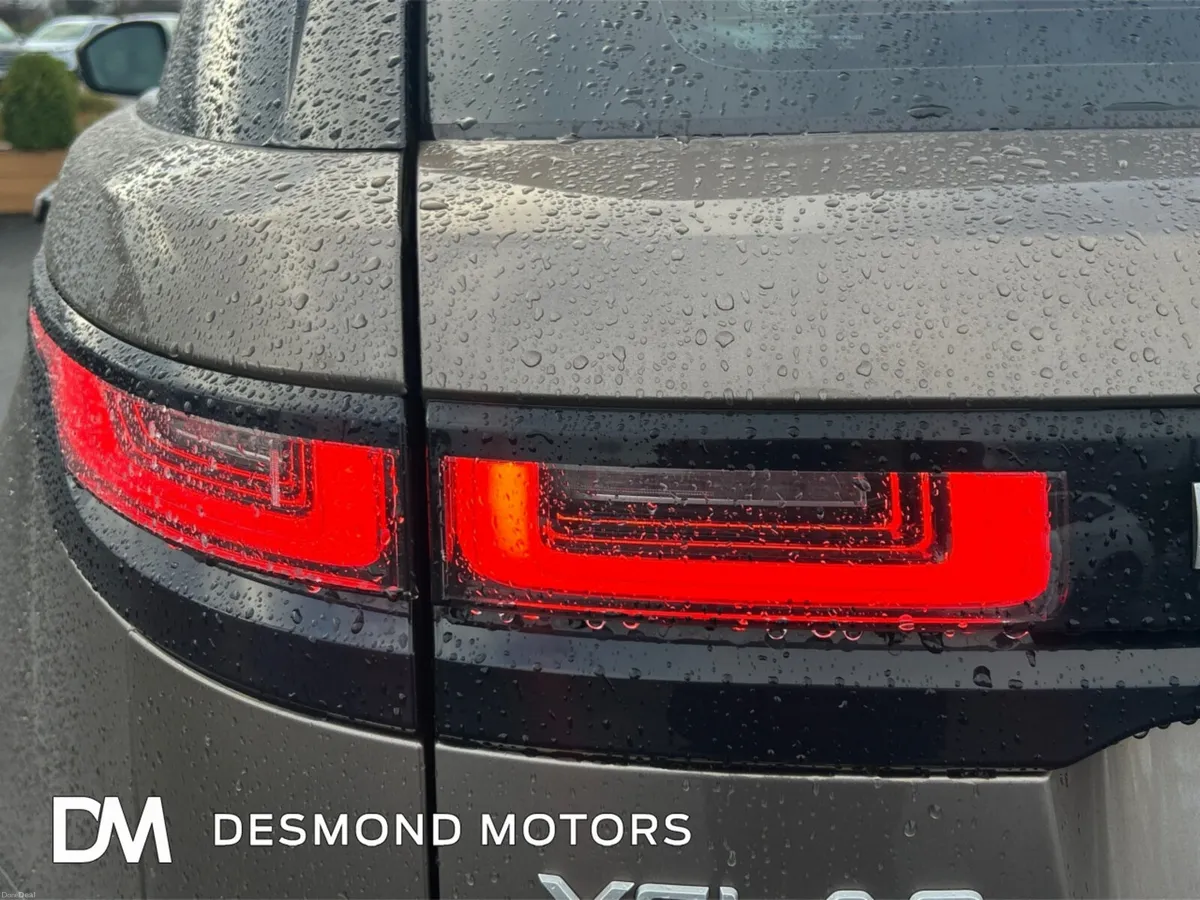Land Rover Range Rover Velar 2018 - Image 3