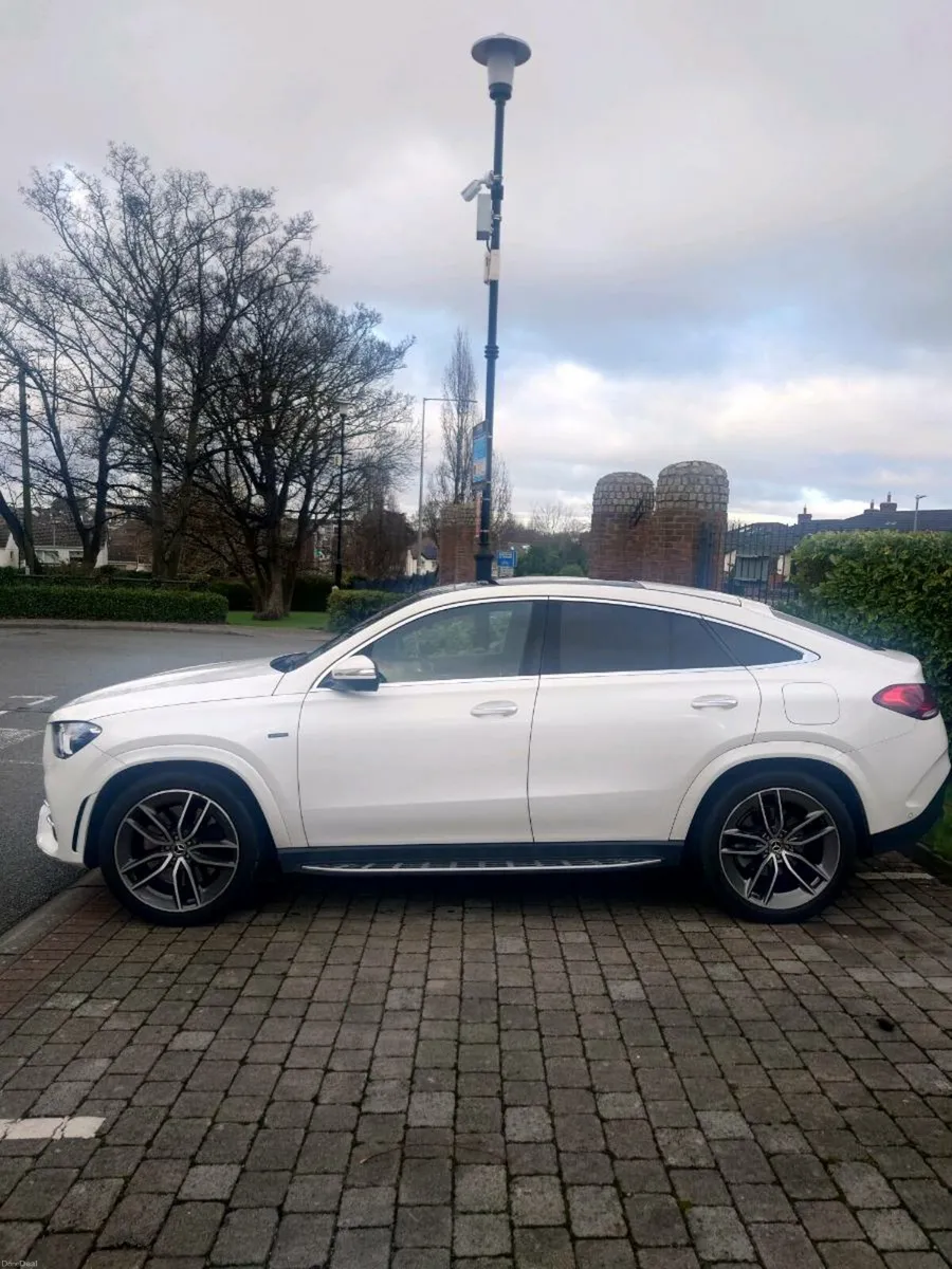 Mercedes-Benz GLE 350 4MATIC - Image 3