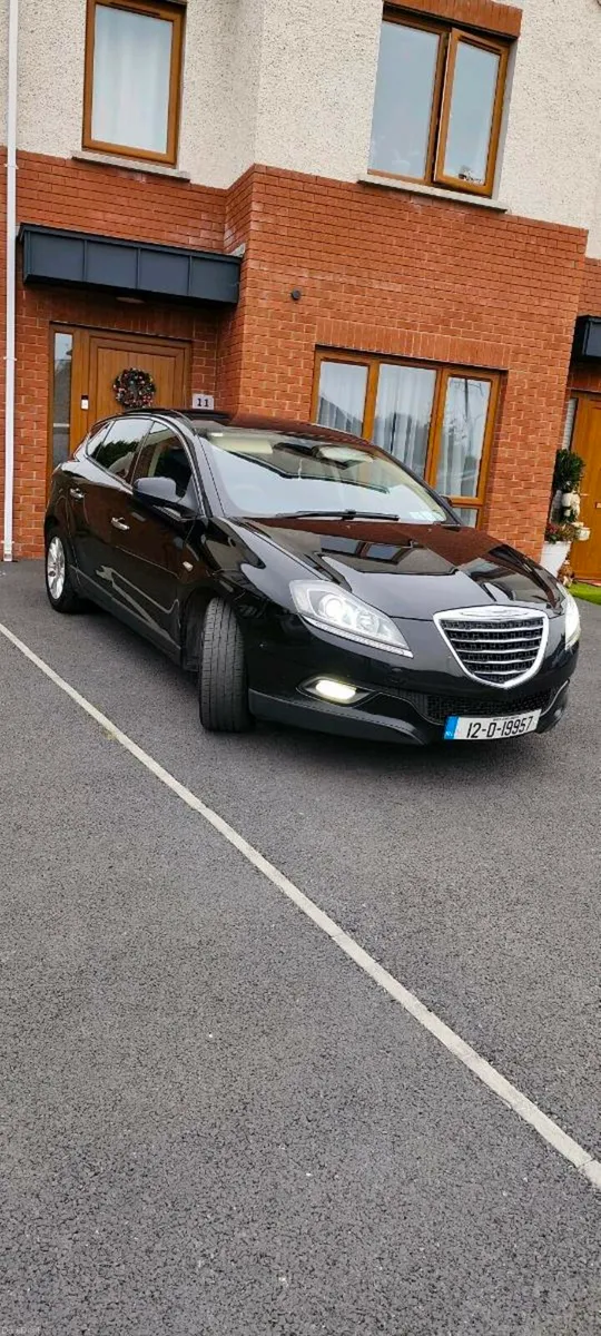 NCT & TAX ..Chrysler Delta 2012. 1.6 Diesel - Image 2