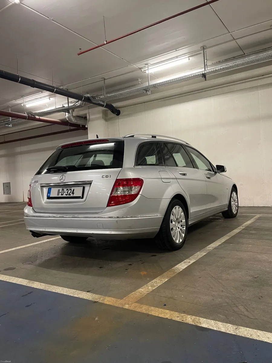 2011 Mercedes C 200 Estate - Image 3