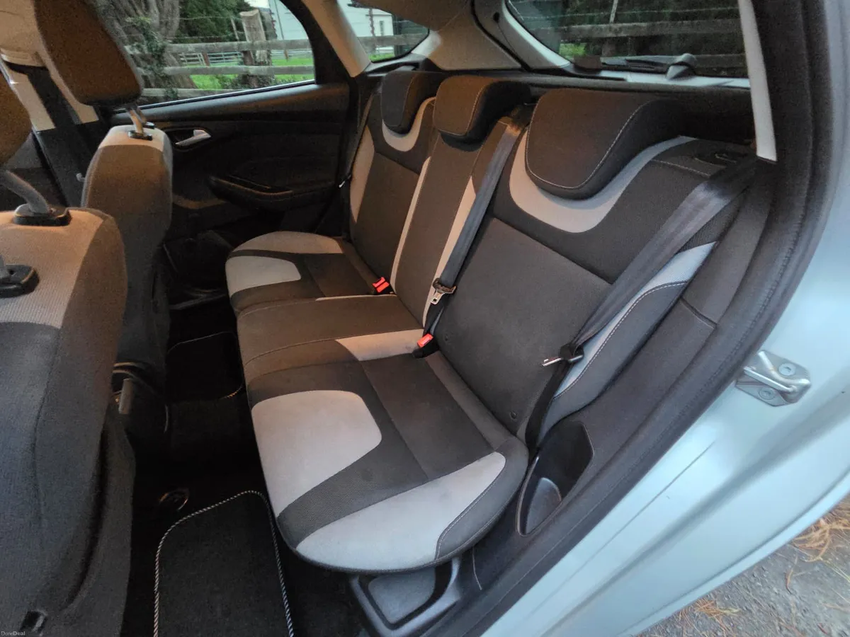 Ford focus - Image 4