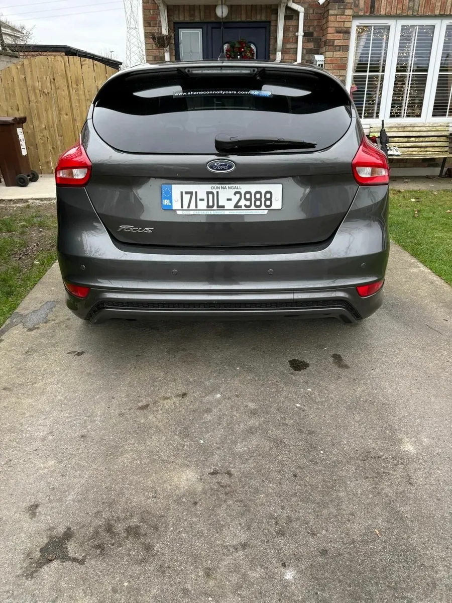 Ford Focus 2017 - Image 2