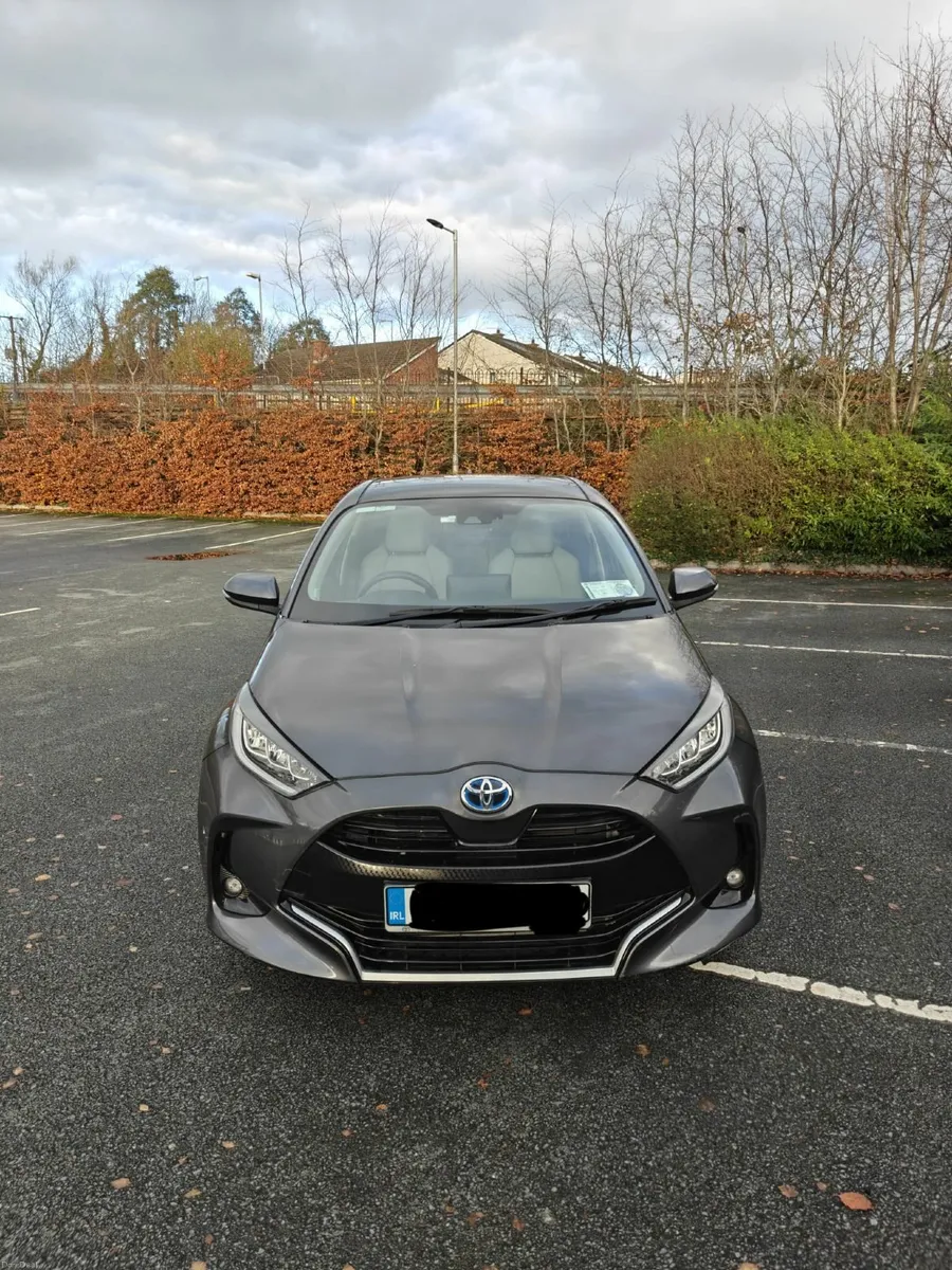 Toyota Yaris 2022 Platinum - Super Low Mileage - Image 3