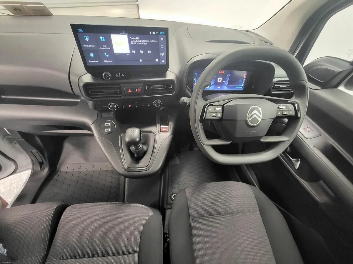 Citroen Berlingo Enterprise LWB **Pre Reg-Sale No - Image 4