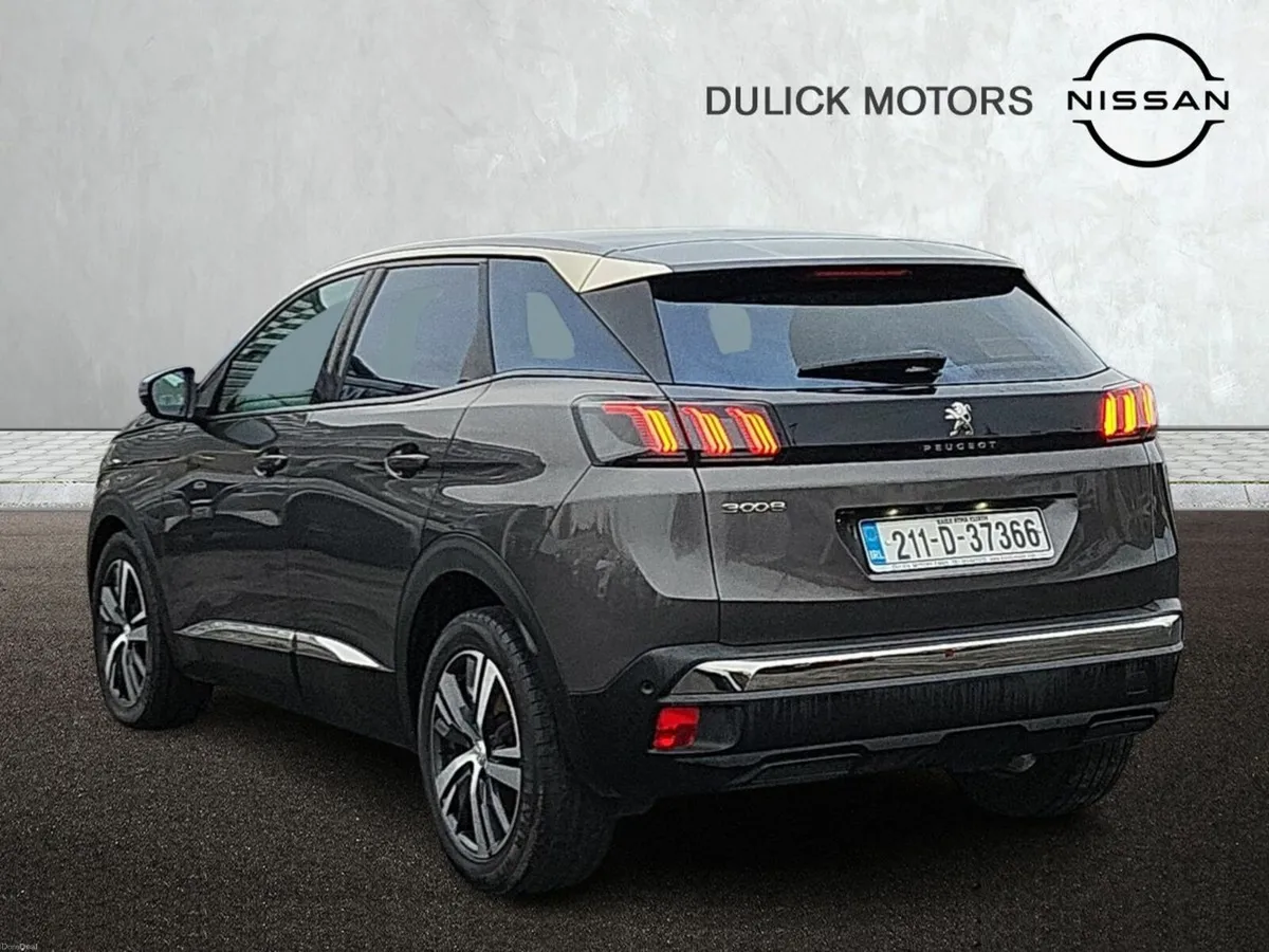 Peugeot 3008 1.5 BlueHDi 130bhp Allure - Image 2
