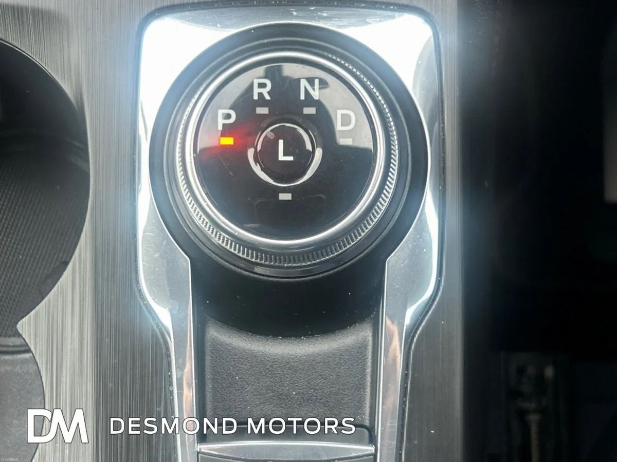 Ford Kuga 2023 - Image 2