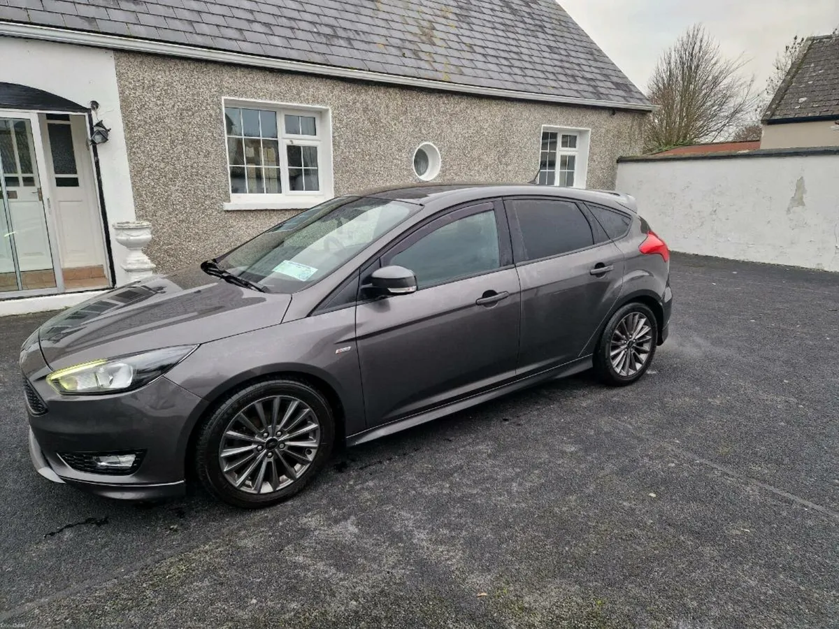 Ford Focus ST-Line - Image 2