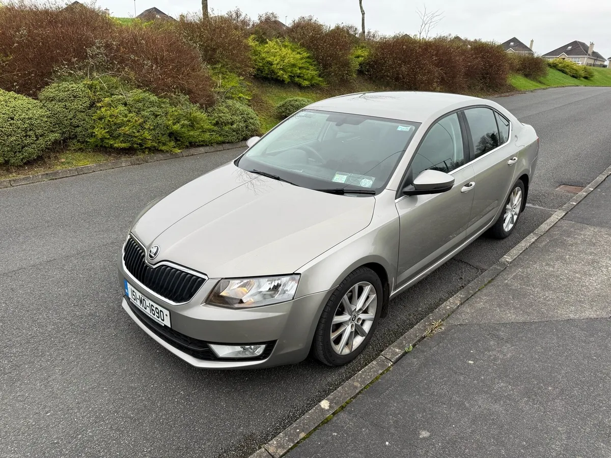151 Skoda Octavia Elegance  / full service history - Image 3