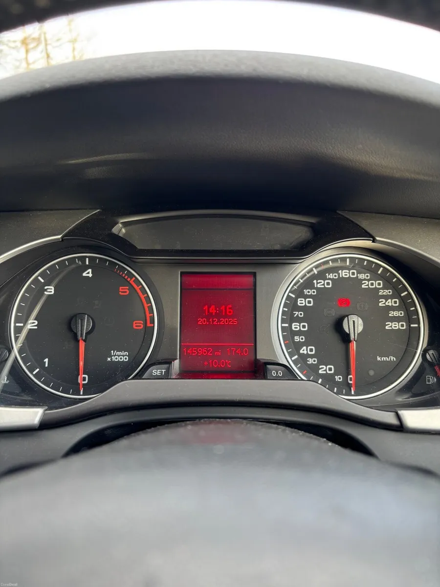 Audi A4 S-line 2011 - Image 3