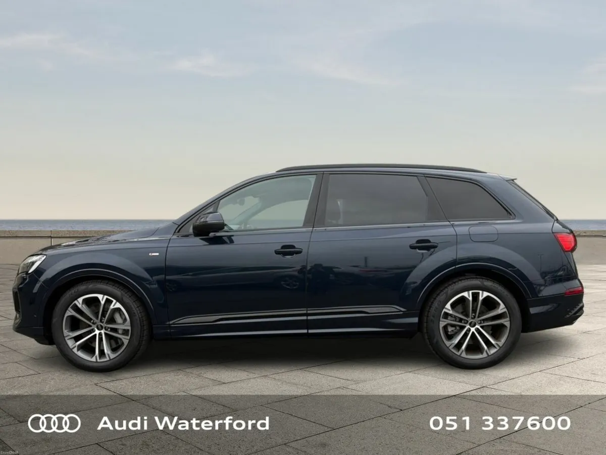 Audi Q7 55 Tfsi e S-Line from €963 per month - Image 4