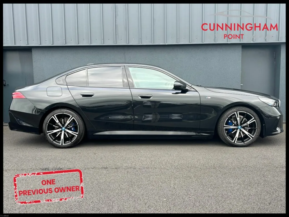 BMW 5-Series 530e M Sport Auto - Image 3