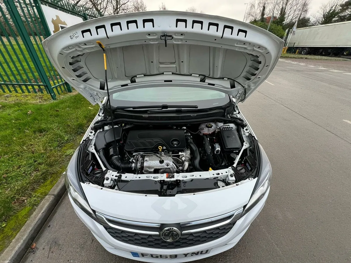 Vauxhall Astra - Image 3