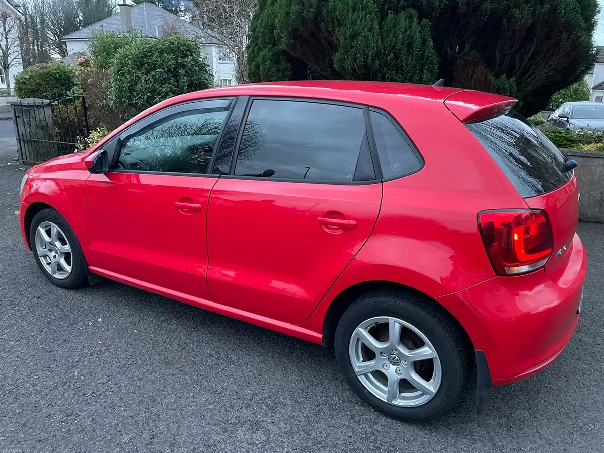 Red Volkswagon Polo - Image 4