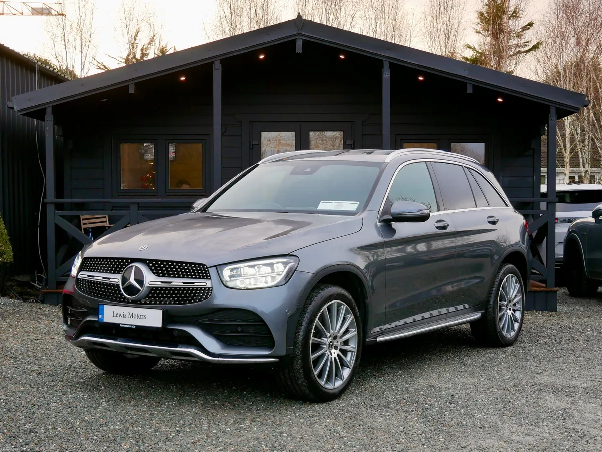 2023 Mercedes-Benz GLC 300de AMG **DEPOSIT TAKEN** - Image 3