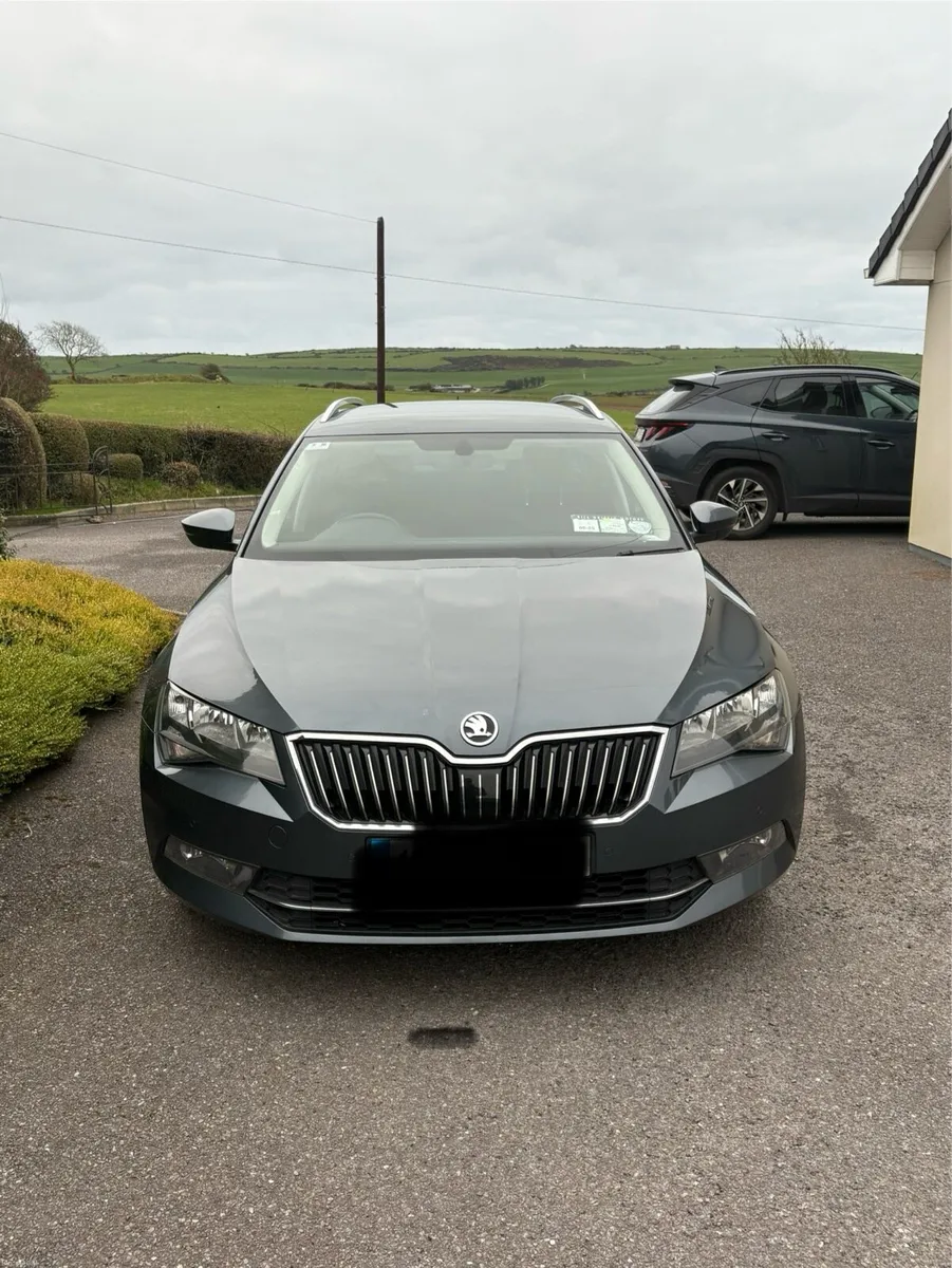 Skoda Superb Estate Automatic DSG - Image 2