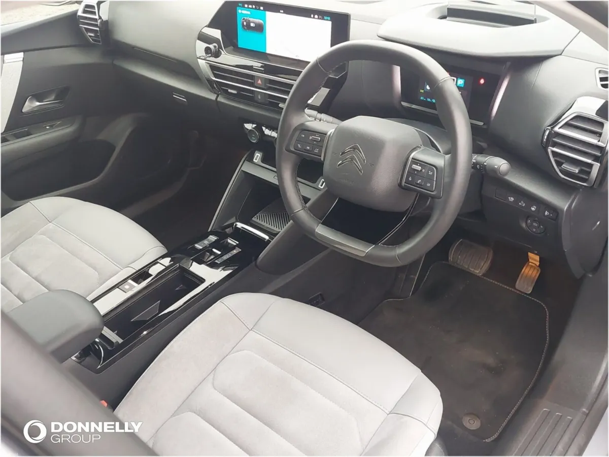 Citroen C4 X E- Electric Saloon E-Series - Image 4