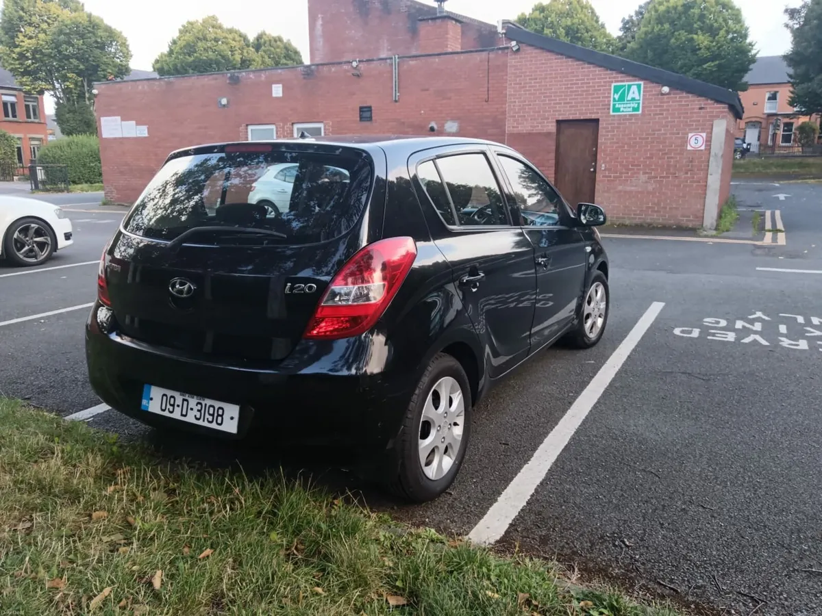 Hyundai i20 - Image 4