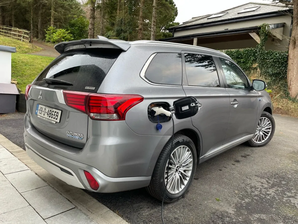 Mitsubishi outlander - Image 4