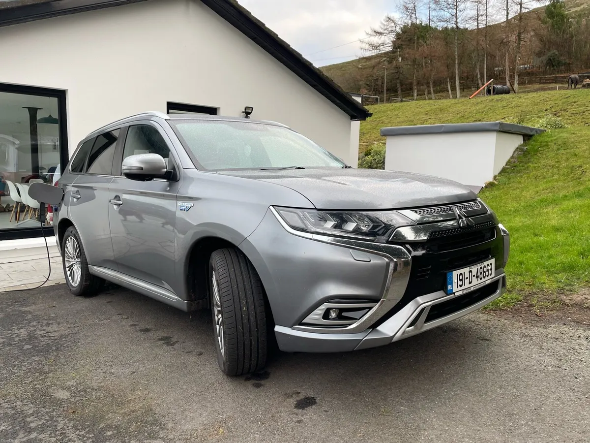 Mitsubishi outlander - Image 2