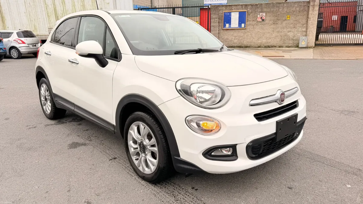 Fiat 500X 2015 - Image 2