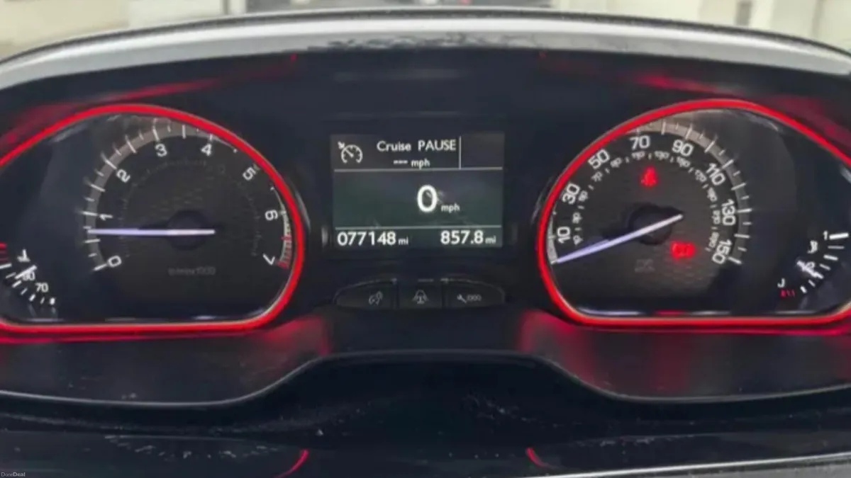 Peugeot 208 gti Prestige 2016 - Image 4